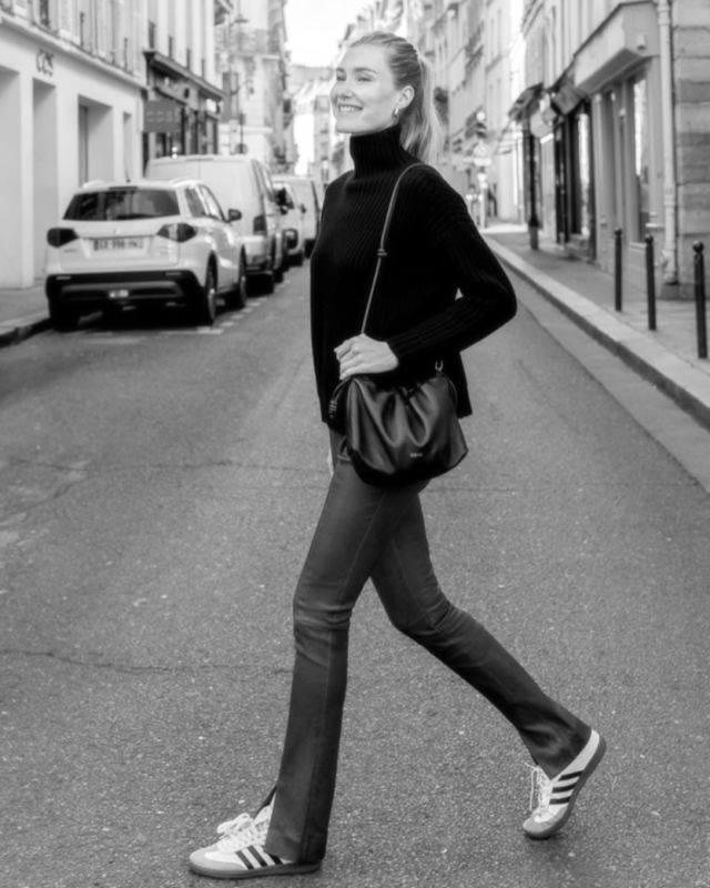 perfect look for everyday 🖤 

#chandail #cachemire