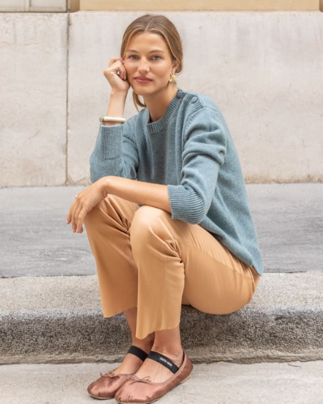 Love this look 🩵 ELISE SWEATER 

#chandail #cachemire